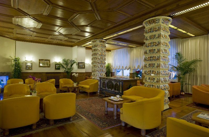 Concordia Parc Hotel Cortina dʼAmpezzo Exteriör bild