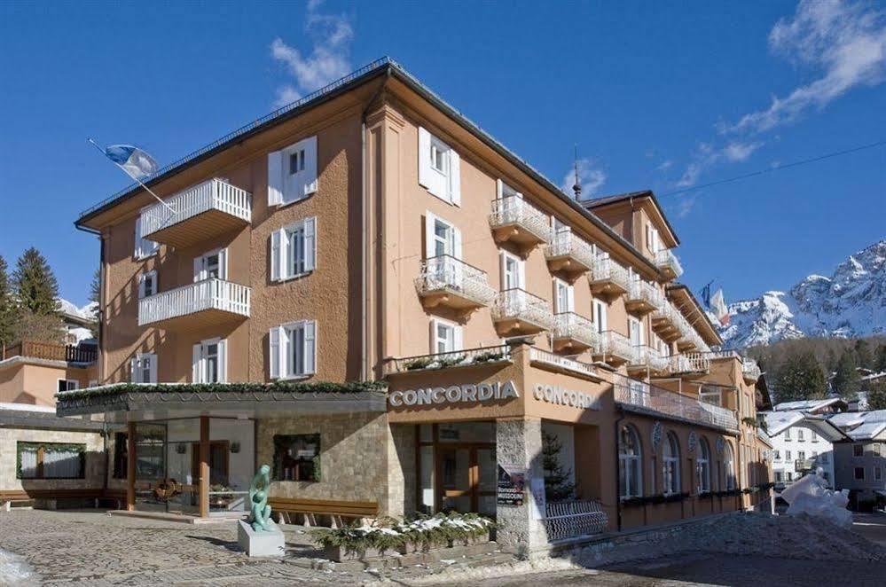 Concordia Parc Hotel Cortina dʼAmpezzo Exteriör bild